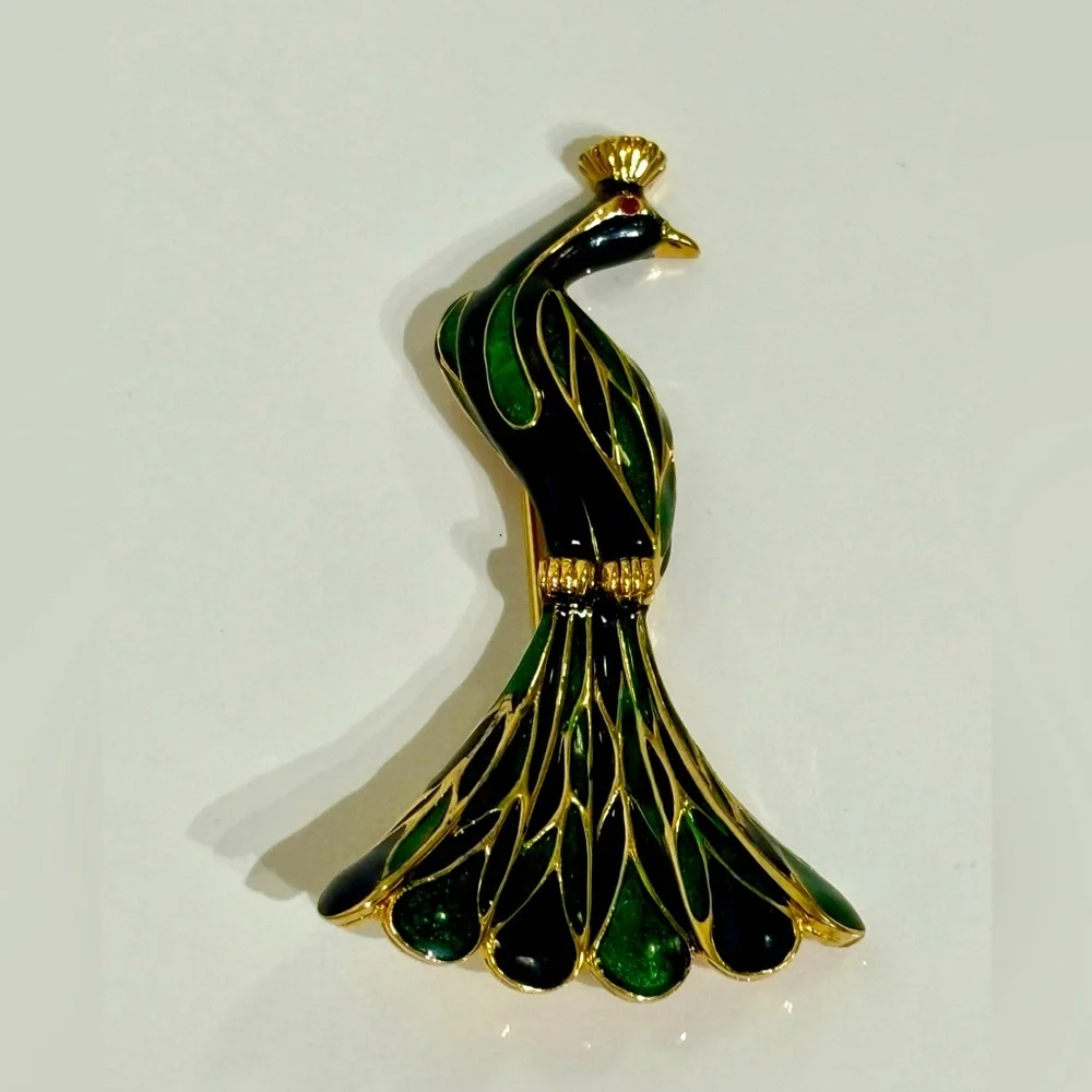 Vintage Rare D”Orlan Enamel Peacock Gold tone Brooch - Picture 1 of 10